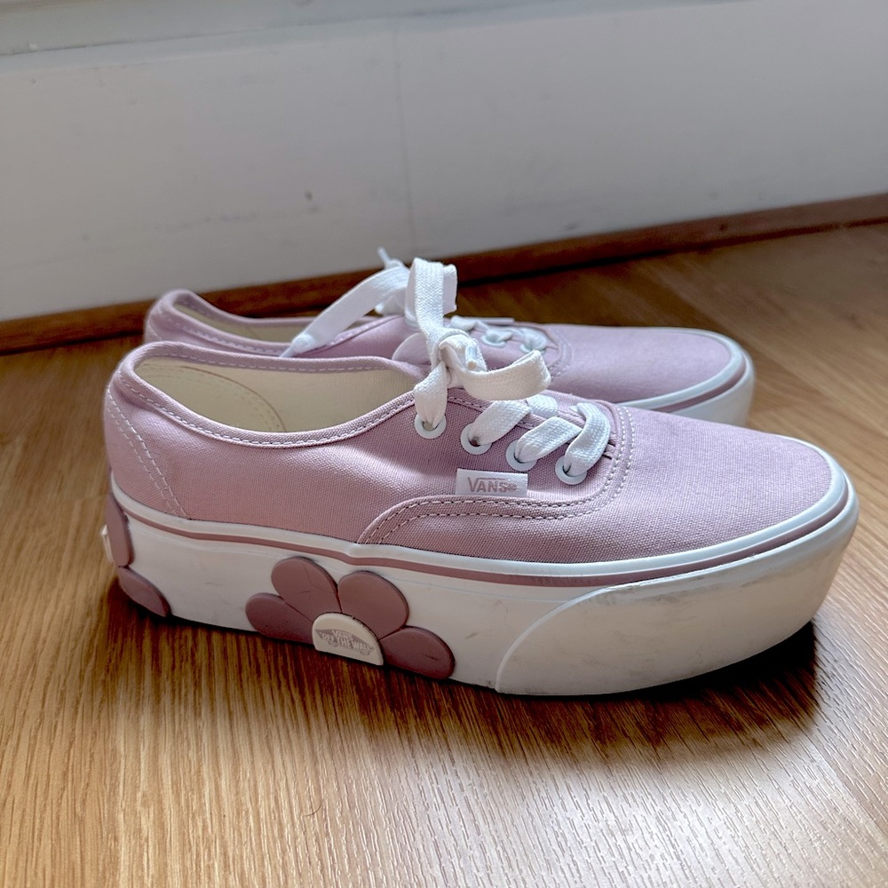 Women’s Platform Vans
